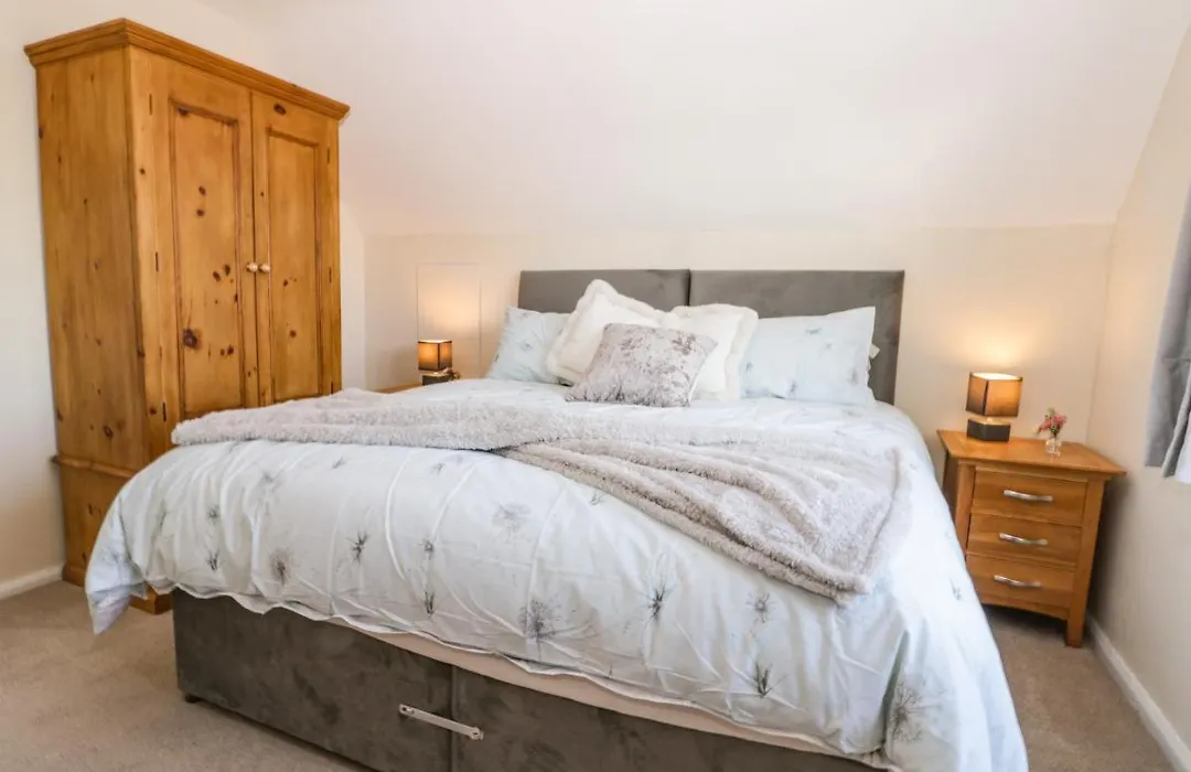 1 Woodhouse Cottages-1