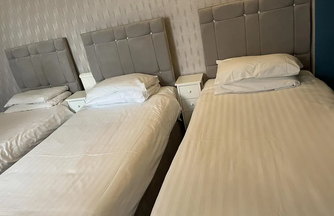 Diamonds Inn-1