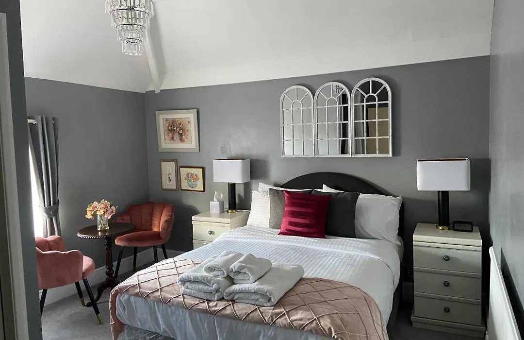 The Mountview-1