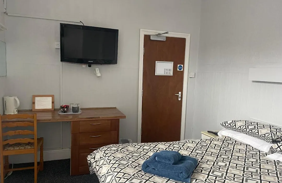 Earlsmere Hotel-1