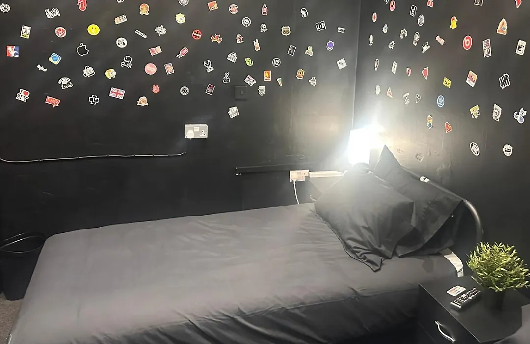 Digz Hotel-1