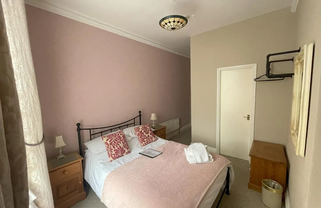 The Captain'S Lodge Room Only Accommodation-1