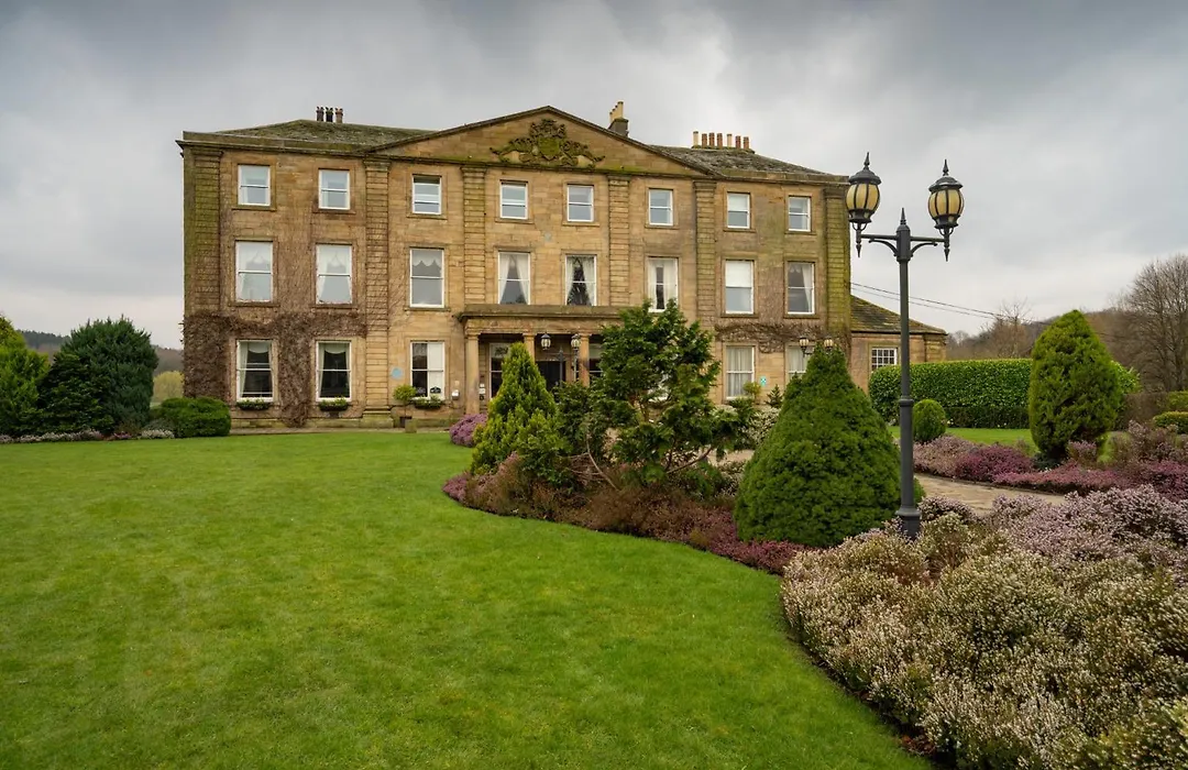 Waterton Park Hotel-1