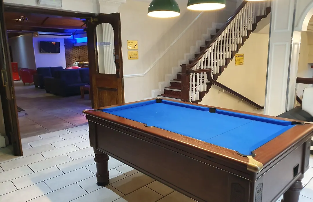 Gilson Hotel-1