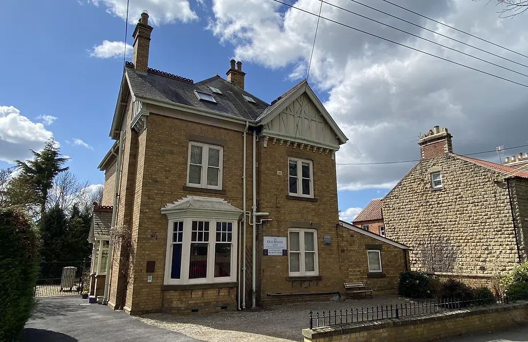 The Old Manse Pickering-1