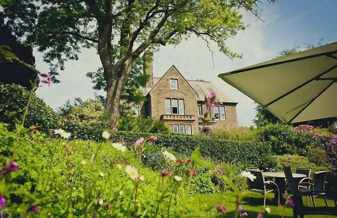 Ashmount Country House-1