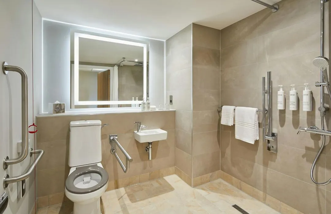 Courtyard By Marriott Sheffield-1