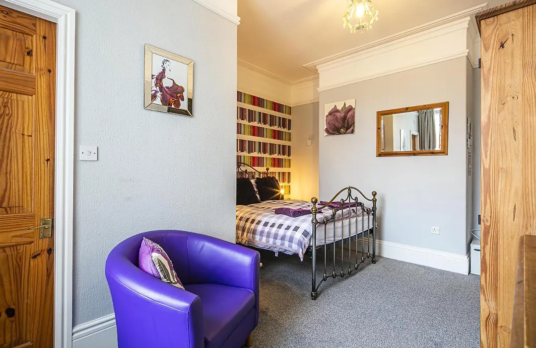 Esklet Guest House-1