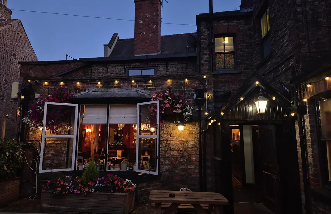 The Rose & Crown York-1