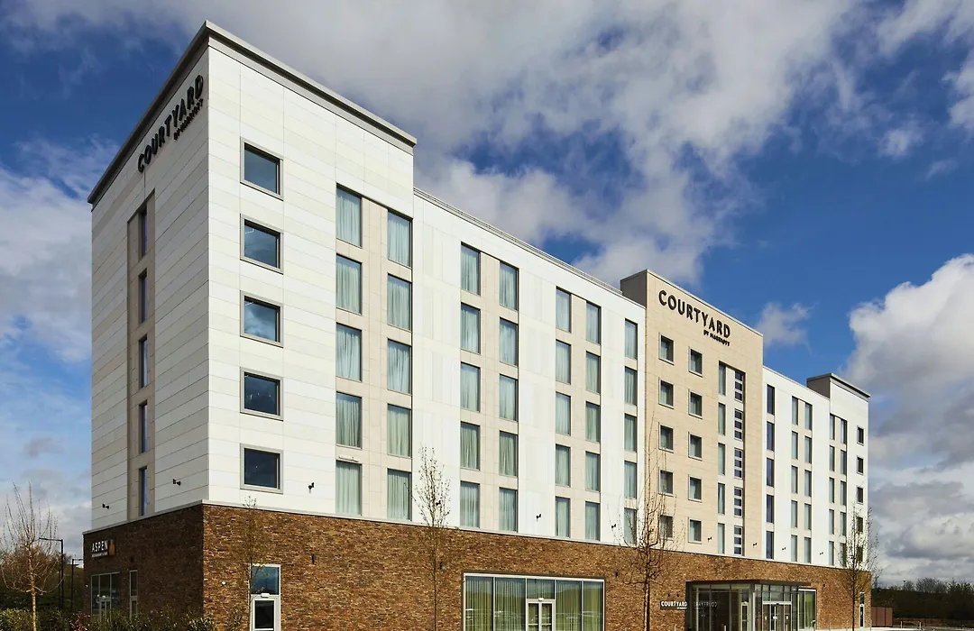 Courtyard By Marriott Sheffield-1