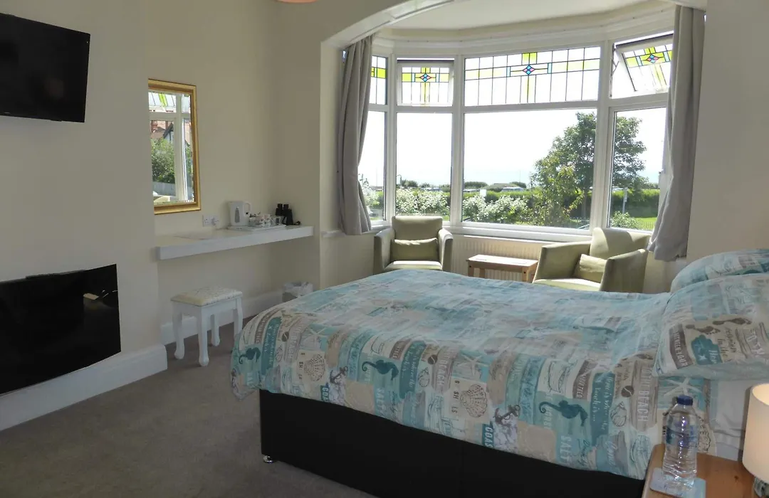 Bay Court-1
