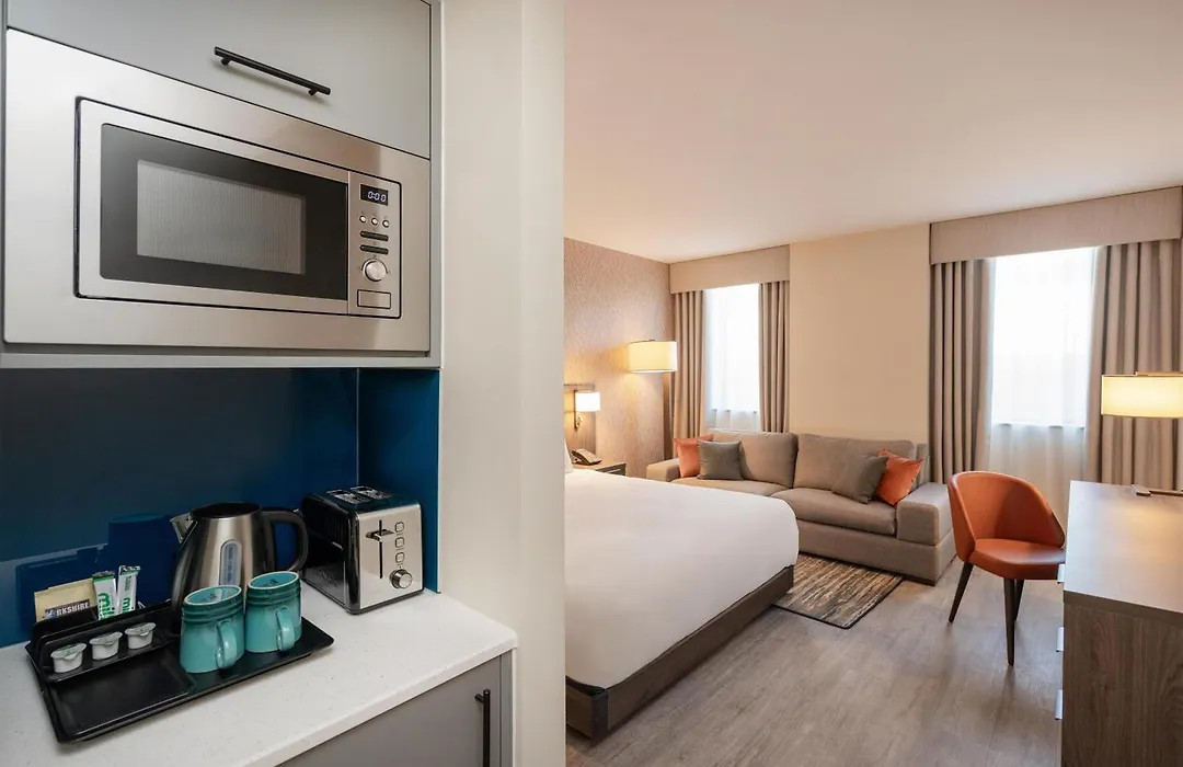 Hyatt House Aparthotel Leeds-1