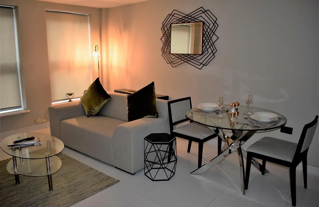 Mansio Suites Park Square-1