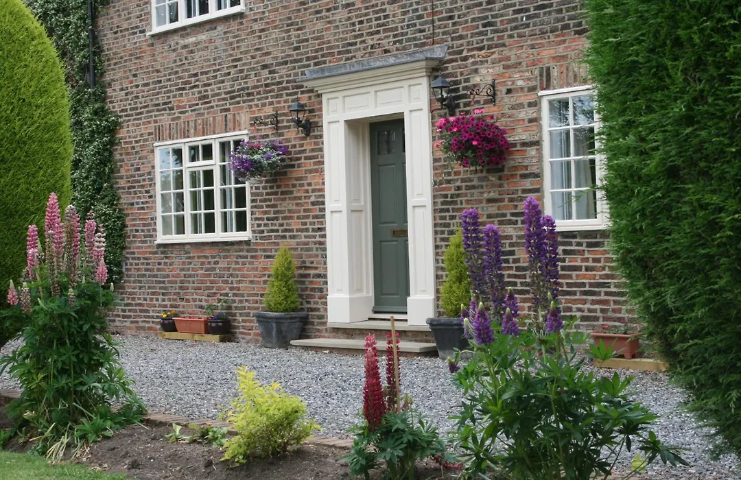 The Manor Guest House-1
