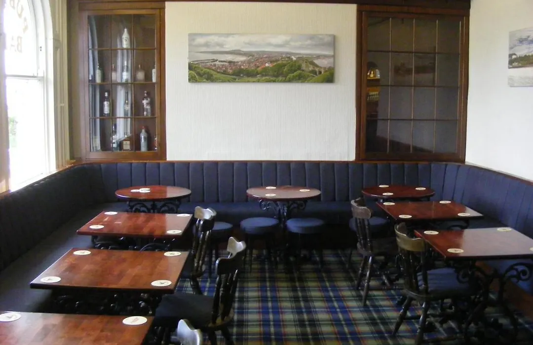 Highlander Hotel-1