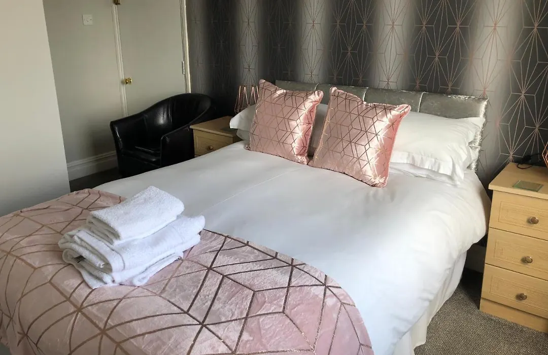 Seacrest Guest House Room Only-1