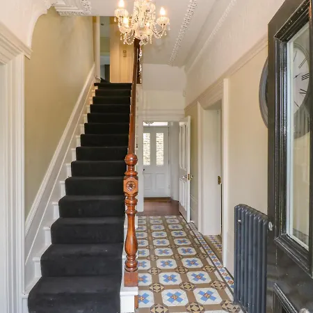 Ash Villa-3