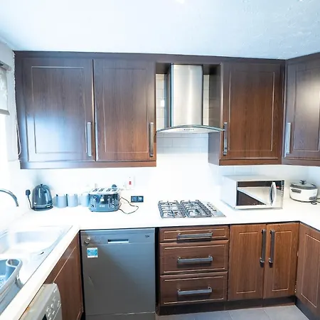 Longley Farm View -Spacious 3 Bed Property-2