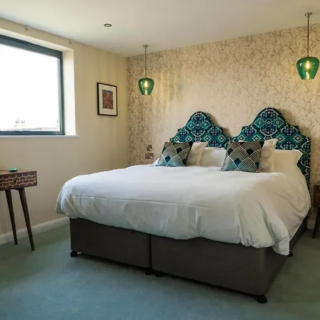 Monkbridge House-2