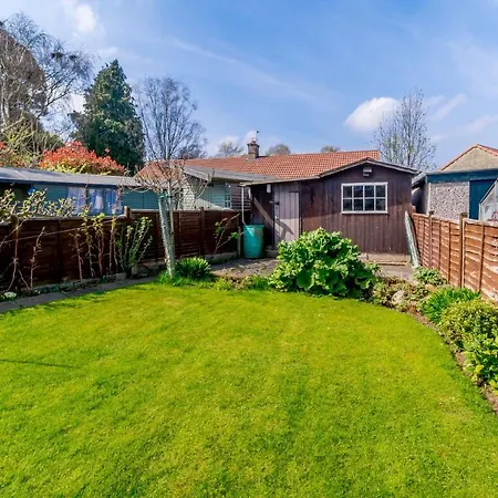 Ivy Cottage-3