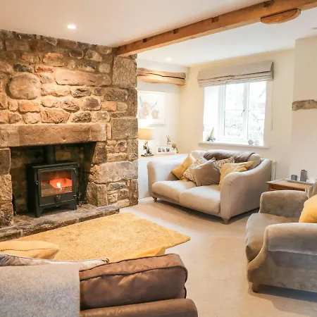 2 Manor Garth Barn-3