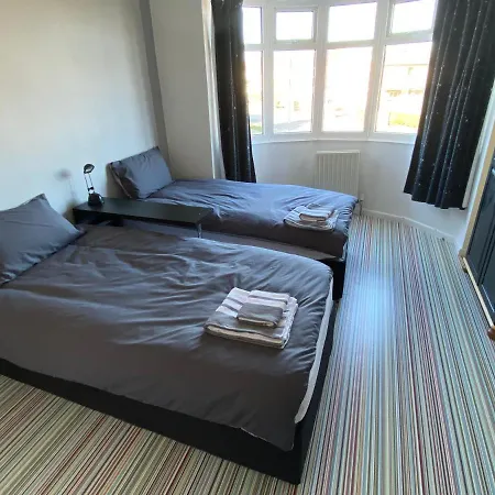 B&B @ No. 94-3