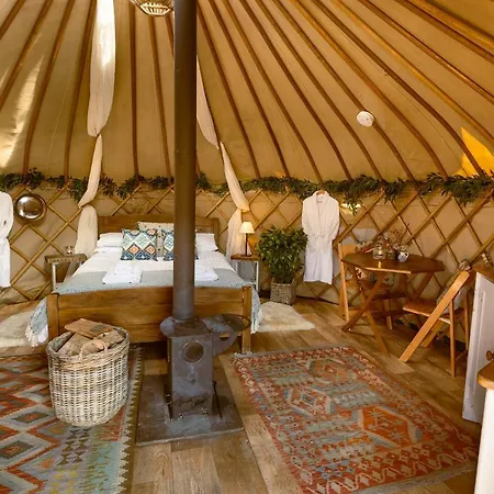 Yurtshire Fountains - Wensley Yurt-2