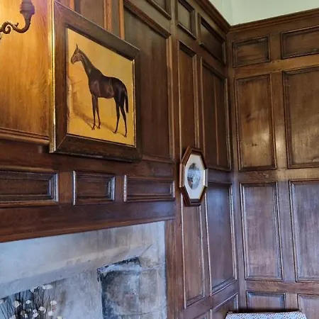 Braithwaite Hall Bed & Breakfast-2