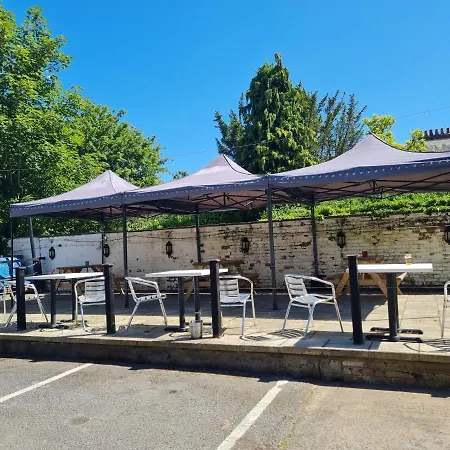 The Saddle Inn-2