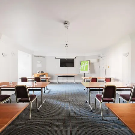 Holiday Inn Leeds Brighouse By Ihg-3
