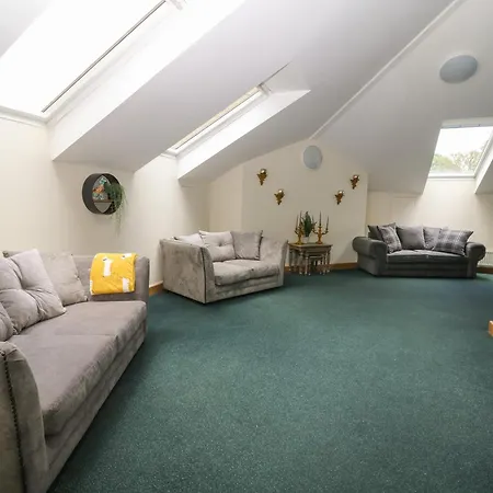 Myddelton Grange-3