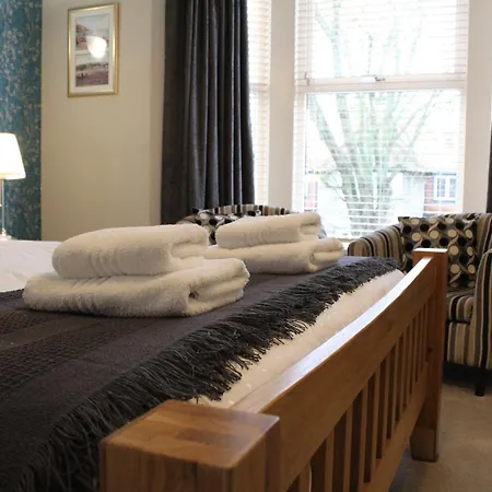 Athol Guest House-3