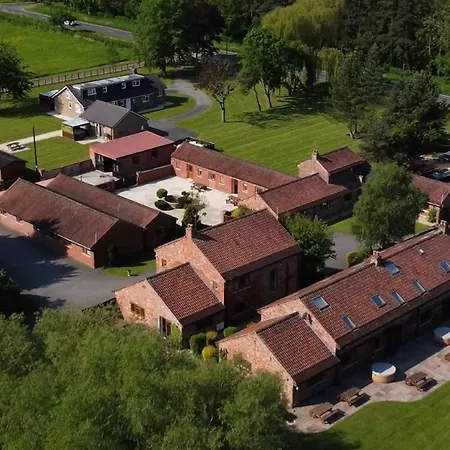 Villa Farm York-2