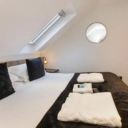 City Apartments - Monkbar Mews-2