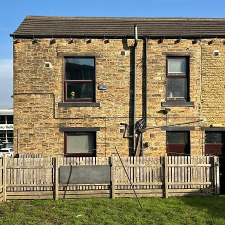 Bv Aparthotel Huddersfield Ideal For Business & Leisure Stays-2