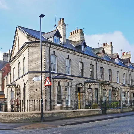 Holiday Homes In York-2