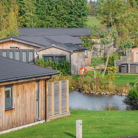 Cedar Retreats-3