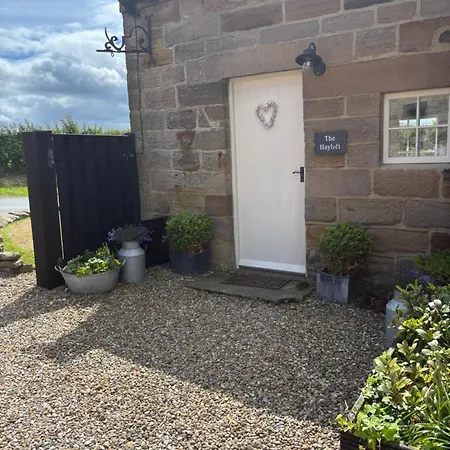 The Hayloft Cottage-3