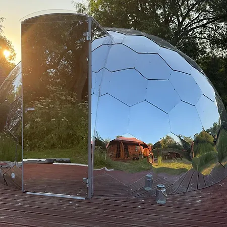 Acorn Glade Glamping York-2