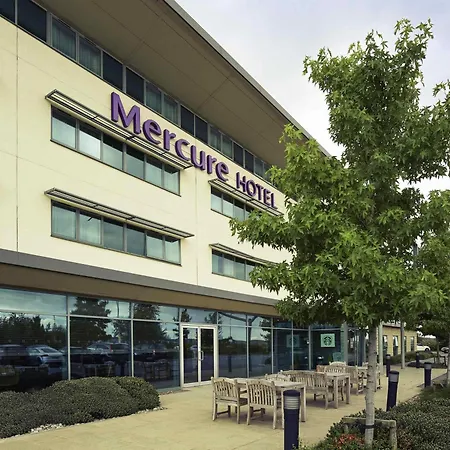 Mercure Sheffield Parkway-3