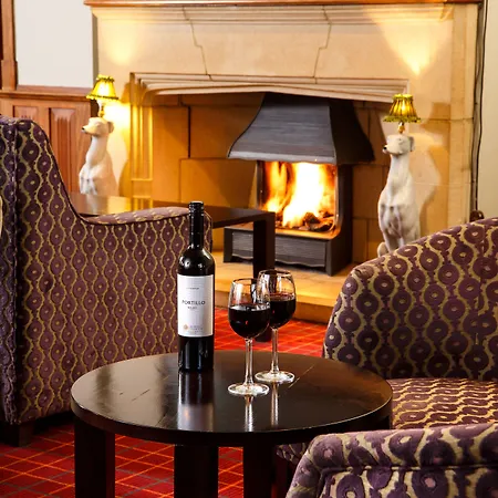 Mercure Leeds Parkway Hotel-2