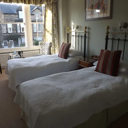 Wynnstay House-3