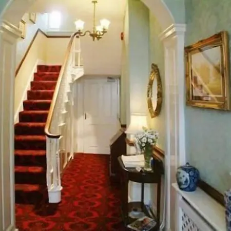 City Guest House-3