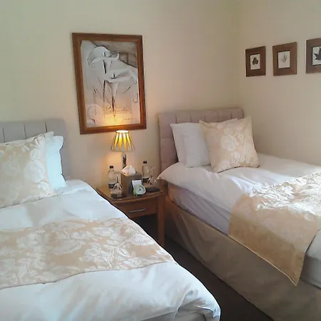 South Lodge Guest House-2