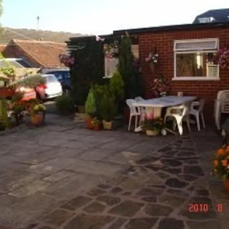 Greenside Guesthouse-3