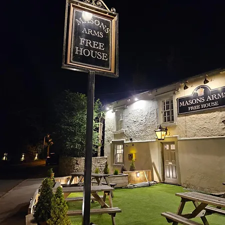 The Masons Arms-2