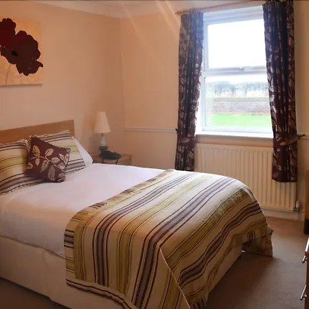Oyo White Horse Lodge Hotel, East Thirsk-2
