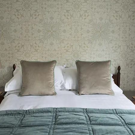 Bramwood Guest House-2