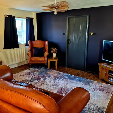 Underhill Holiday Cottage-3