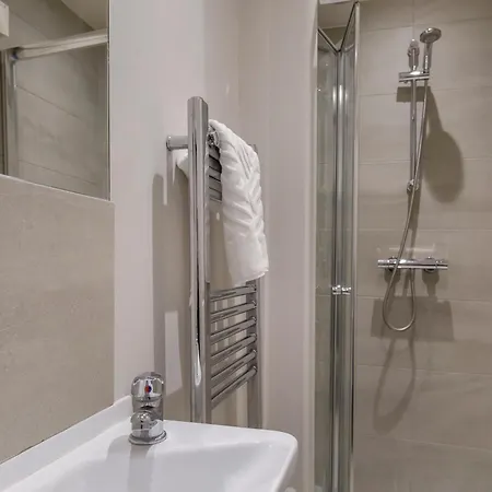 Patrick'S Pool- 4 Bedroom,4 Bathroom, Most Central Luxury Townhouse!-3